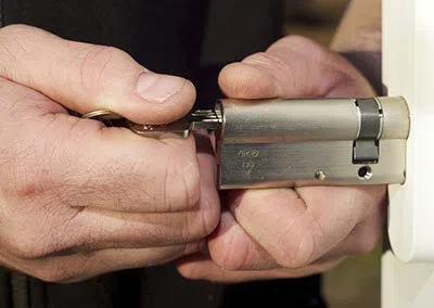 Super Locksmith Services Rockport, MA 978-699-0045 Super Locksmith Services Rockport, MA 978-699-0045 - 29-10